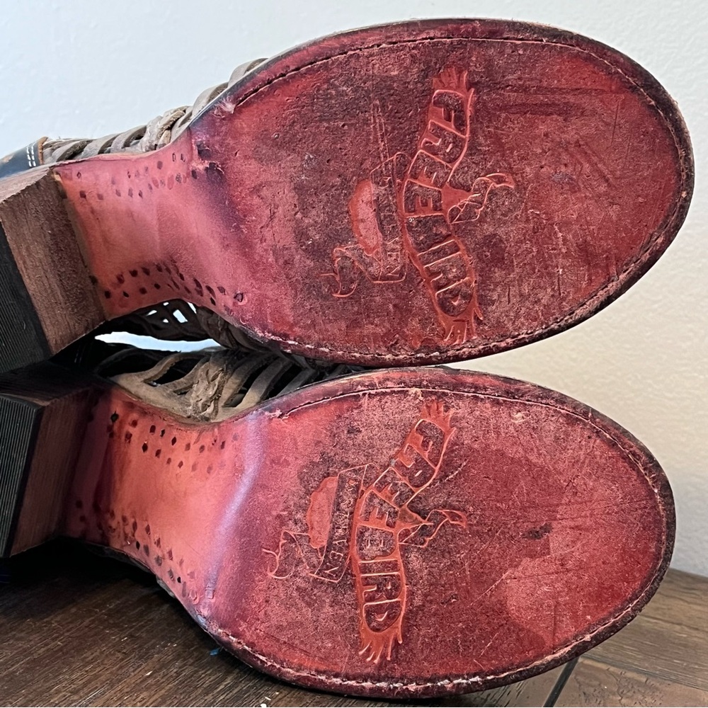 Freebird Bela Distressed Heeled Sandals Womens size 8 - Picture 10 of 11
